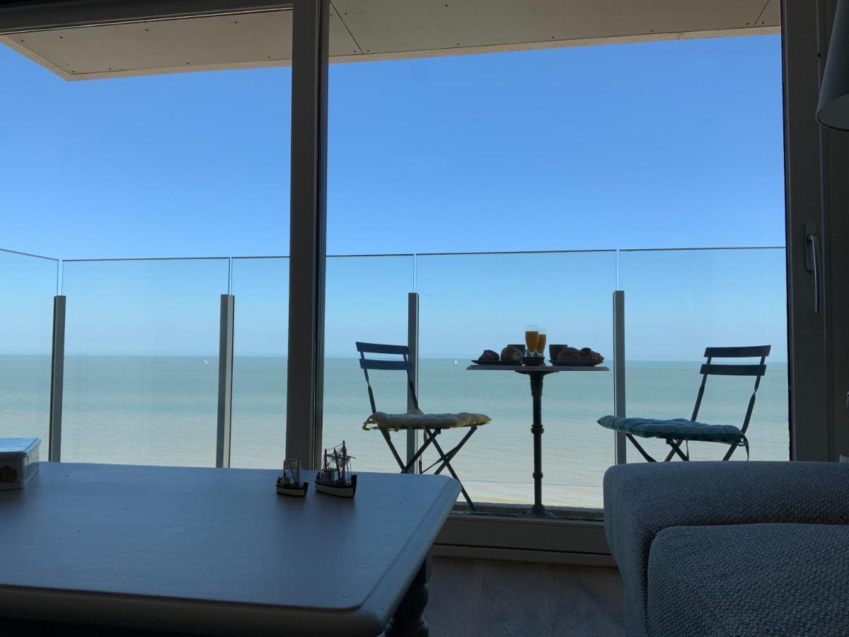 Genieten Van De Vlaamse Kust Met Prachtig Zeezicht De Haan Εξωτερικό φωτογραφία