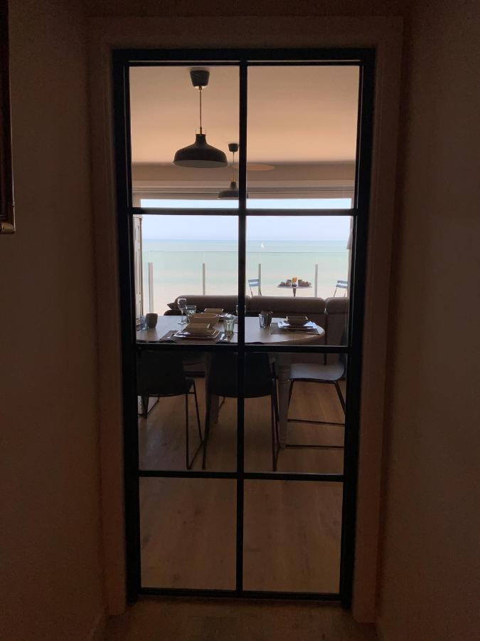 Genieten Van De Vlaamse Kust Met Prachtig Zeezicht De Haan Εξωτερικό φωτογραφία